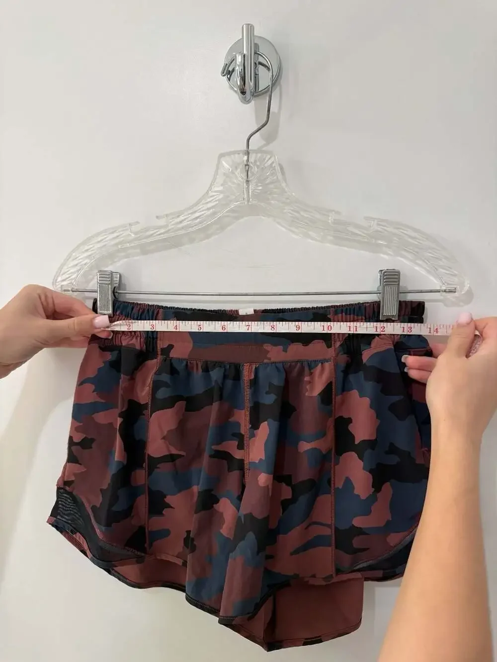 Lululemon Speed Up High-Rise Lined Short 4